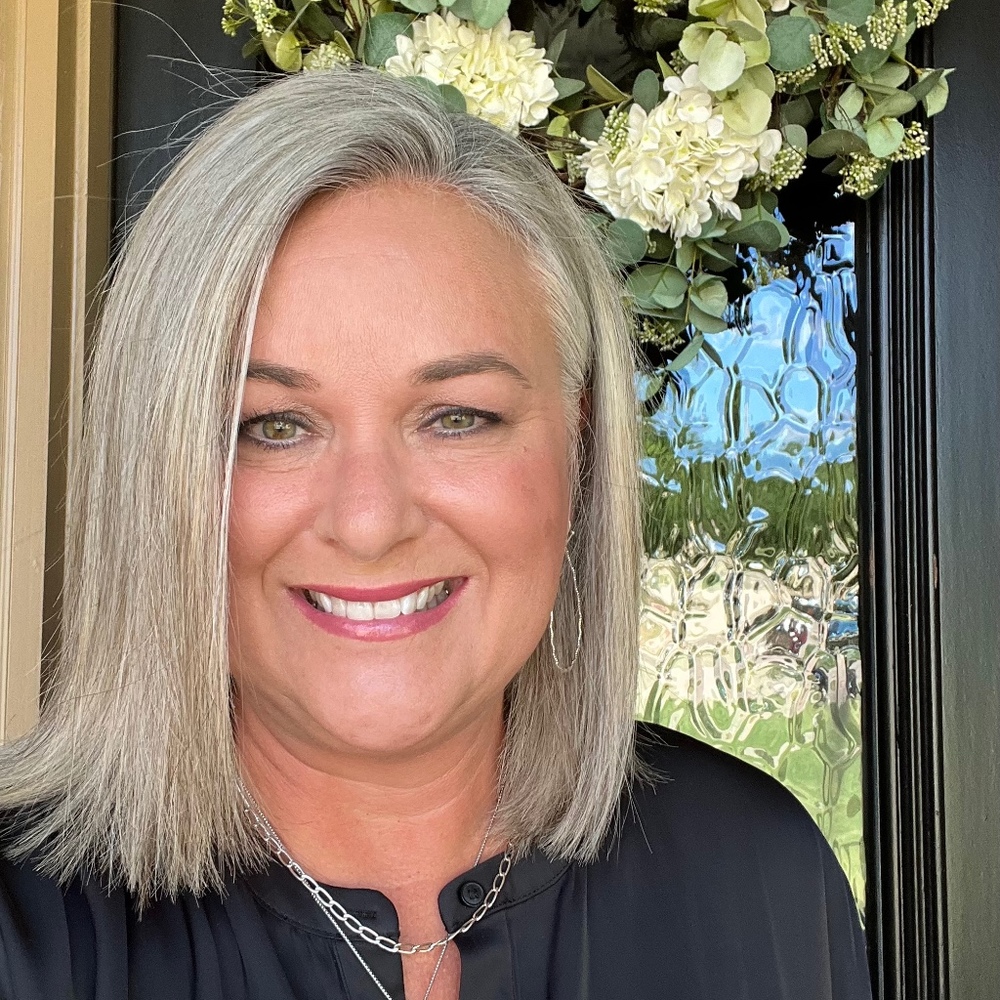 Meet your Posher, Carrie